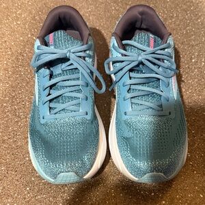 Women's Teal ghost max 2 Shoes